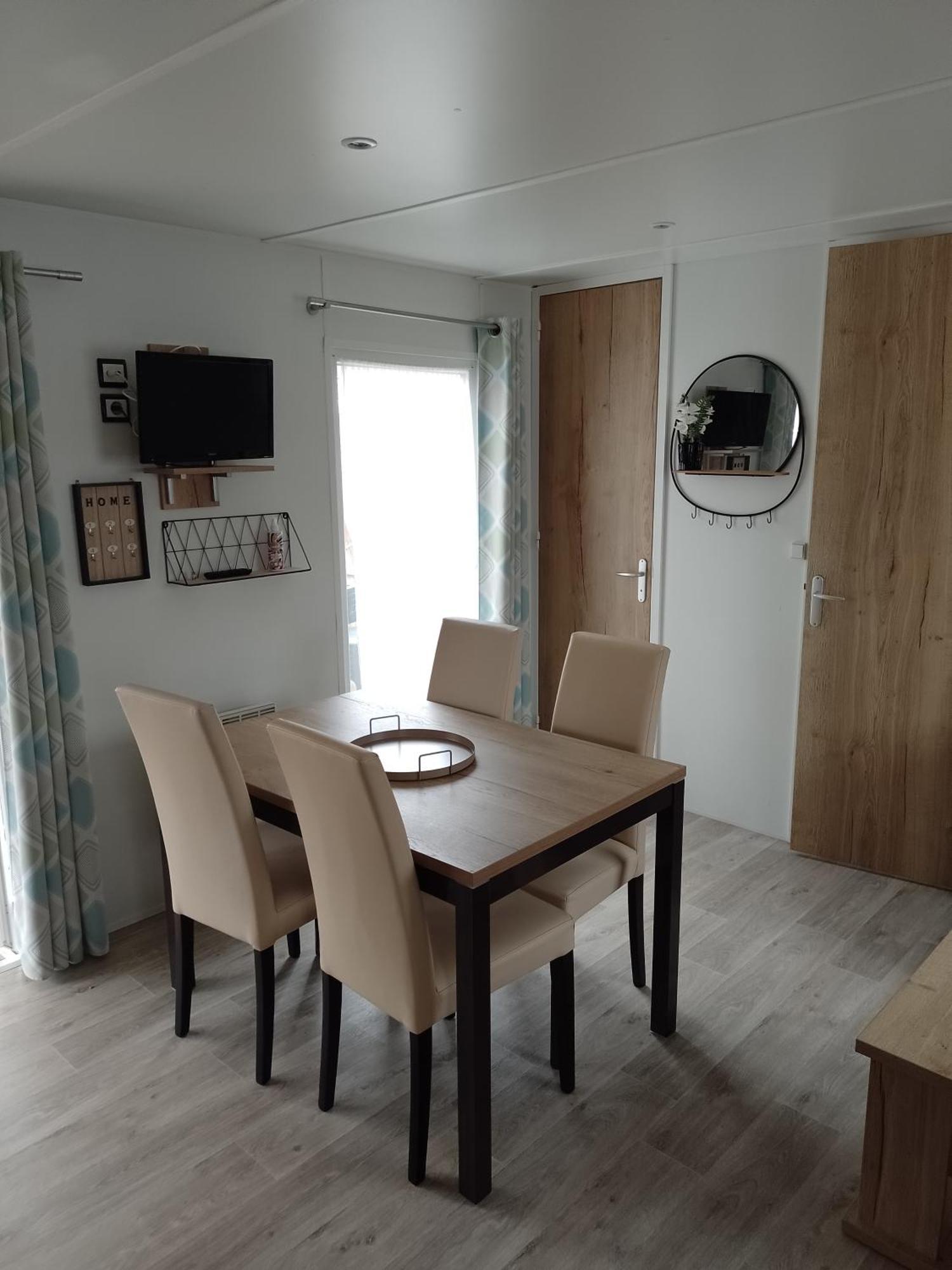 Mhvacances Louent Plusieurs Mobilhomes Dans Camping 4 Etoiles Proche Chateaux Et Zoo Beauval Onzain Exterior foto