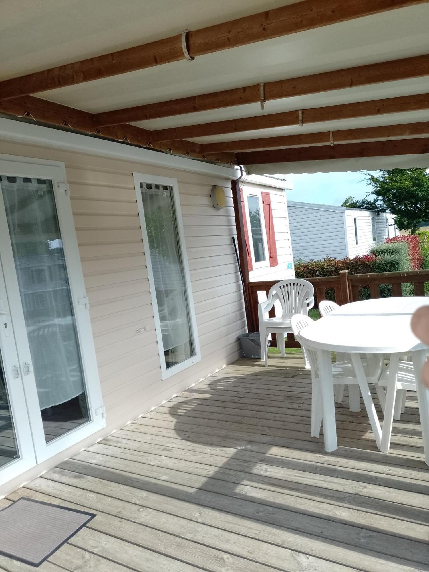 Mhvacances Louent Plusieurs Mobilhomes Dans Camping 4 Etoiles Proche Chateaux Et Zoo Beauval Onzain Exterior foto